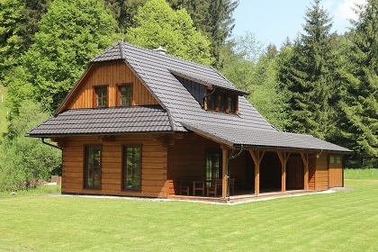 Roubenka Vala�sko - cyklostezka Be�va - Ky�erka