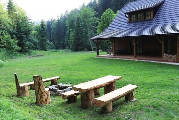 Roubenka Vala�sko - cyklostezka Be�va - Ky�erka