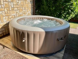 Chata s baznem - Hostnsk vrchy - ZOO Len