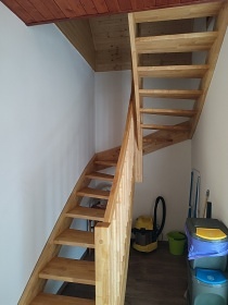 Chata u �eky S�zava - hrad �esk� �ternberk