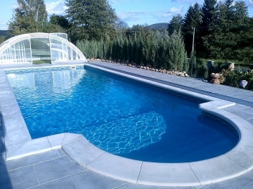 Chalupa s baz�nem - Rychlebsk� stezky - Jesen�ky