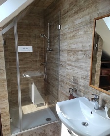 Chalupa s baz�nem - Rychlebsk� stezky - Jesen�ky