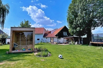 Chalupa sauna a baz�n - �esk� st�edoho��