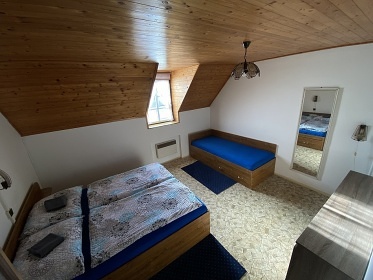 Apartm�n s baz�nem - Ro�novsk� Be�va - Beskydy