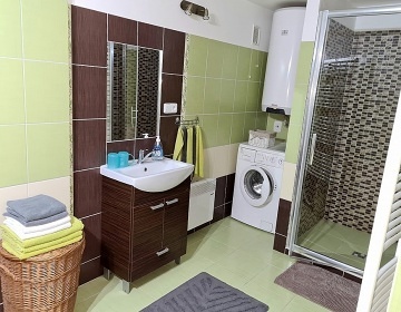 Chalupa Kralick� Sn�n�k - Mal� Morava - Hrub� Les