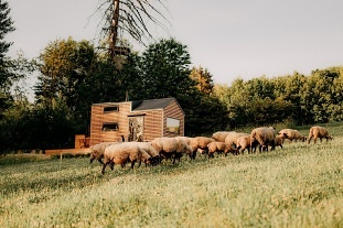 Glamping výhled do krajiny - chata Jizerské hory