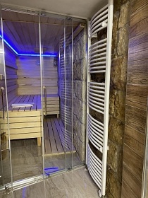 Roubenka s wellness - Zvi�ina - Dv�r Kr�lov�