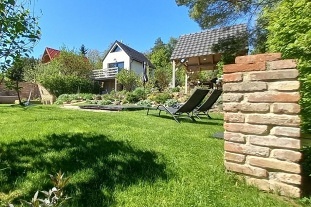 Nov� objekt: Glamping s baz�nem a zahradou - Kutn� Hora 1C-094