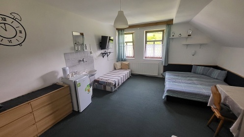 Chalupa Ml�ny - �esk� Kamenice - �esk� �v�carsko