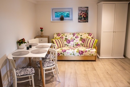 Chalupa a baz�n - �esk� �v�carsko - hrad �aun�tejn