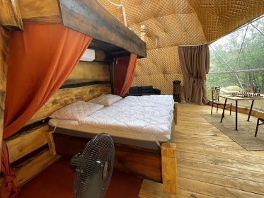 Glamping u rybníka s wellness - Lužické hory