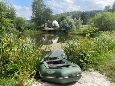 Glamping u rybníka s wellness - Lužické hory