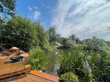 Glamping u rybníka s wellness - Lužické hory
