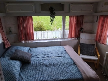 Glamping chata ji�n� �echy - Zv�kovsk� Podhrad�