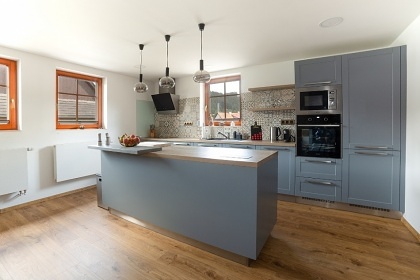 Valask chalupa - Pluskovec - pehrada Karolinka