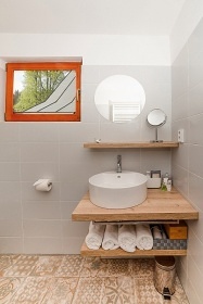 Valask chalupa - Pluskovec - pehrada Karolinka