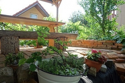 Chalupa a vinn� sklep - Hodon�nsko - CHKO P�lava