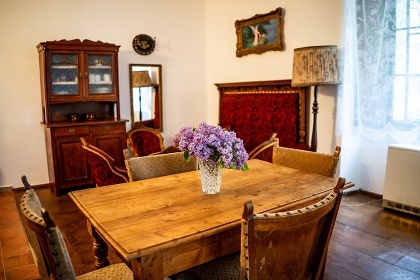 Chalupa CHKO �umava - hrad a z�mek Velhartice