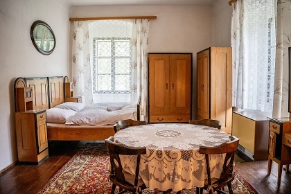 Chalupa CHKO �umava - hrad a z�mek Velhartice