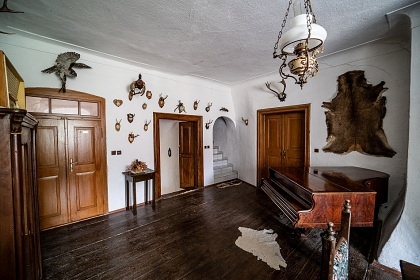 Chalupa CHKO �umava - hrad a z�mek Velhartice