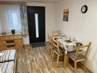 Chaty u M�chova jezera - Born� a hrad Bezd�z