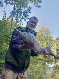 Hájovna Vlkava - srub a rybolov - Nymburk