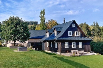 Wellness roubenka s bazénem - Kralický Sněžník