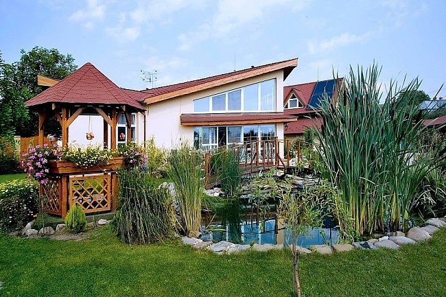 Chalupa wellness a vnit�n� baz�n - Mal� Fatra