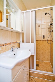 Chalupa wellness a vnit�n� baz�n - Mal� Fatra