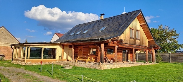 Srub s bazénem a wellness - Lužnice - Tábor