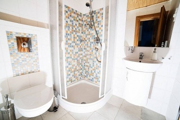 Rouben chalupa s baznem - Anensk dol