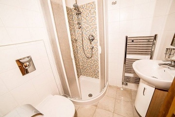 Rouben chalupa s baznem - Anensk dol