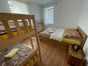 Chalupa - apartm�n Kru�n� hory - are�l Ple�ivec