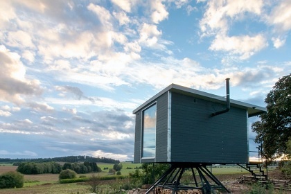 Otočný glamping u rybníka - CHKO Brdy - Březnice