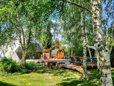 Wellness glamping IGLOO - sauna a koupac� sud