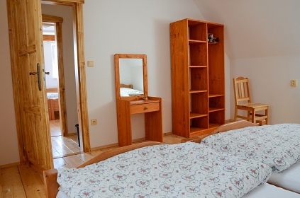 Chalupa s baz�nem a wellness - Broumovsko