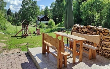 Chalupa u lesa - bazén a wellness - Broumovsko