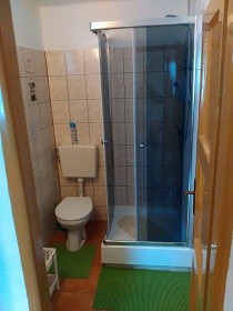 Chata s apartmány - Krásnohorské Podhradí