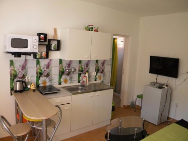 Chata s apartmány - Krásnohorské Podhradí