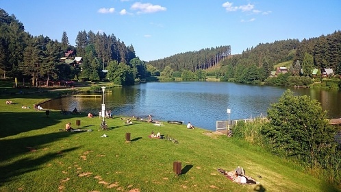 Chalupa s baz�nem Trutnovsko - Jansk� L�zn�