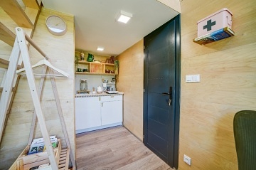 Glamping Morava - Host�nsk� vrchy - hrad Helf�t�n