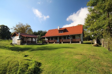 Chalupa �esk� Kanada - Kun�ak - ji�n� �echy