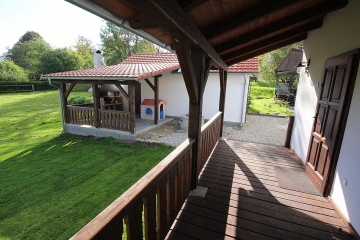 Chalupa �esk� Kanada - Kun�ak - ji�n� �echy