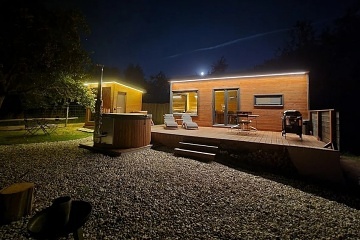 Wellness glamping Prusiny - Netunice - hrad Radyně