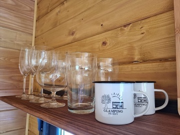 Wellness glamping Prusiny - Netunice - hrad Radyně