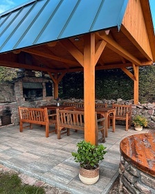 Chalupa baz�n a koupac� sud - Orlick� hory