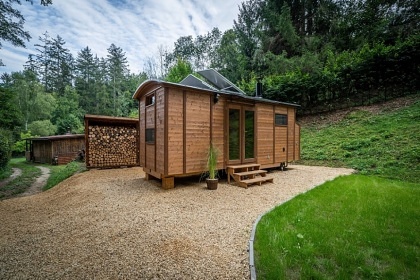 Glamping s wellness - Čelina - přehrada Slapy