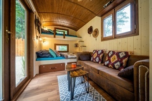 Glamping s wellness - Toulava - p�ehrada Slapy
