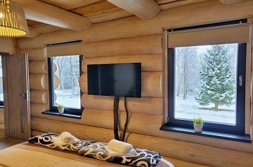 Wellness srub a koupac� jezero - Novohradsk� hory