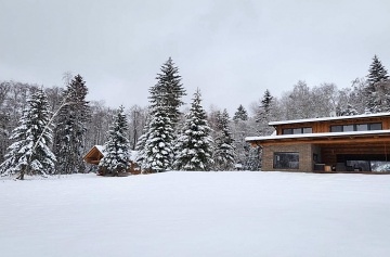 Wellness srub a koupac� jezero - Novohradsk� hory